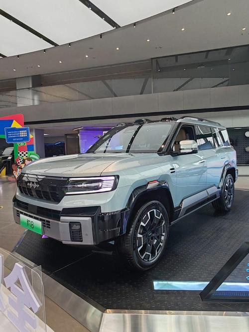 东莞239比亚迪方程豹硬派越野的爆款，英菲尼迪35周年与你共成长